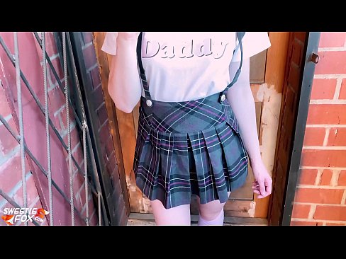 ❤️ Schoolgirl nyedot kontol nya deeply jeung fucks tinimbang kelas. seks super dina su.domhudognika.ru